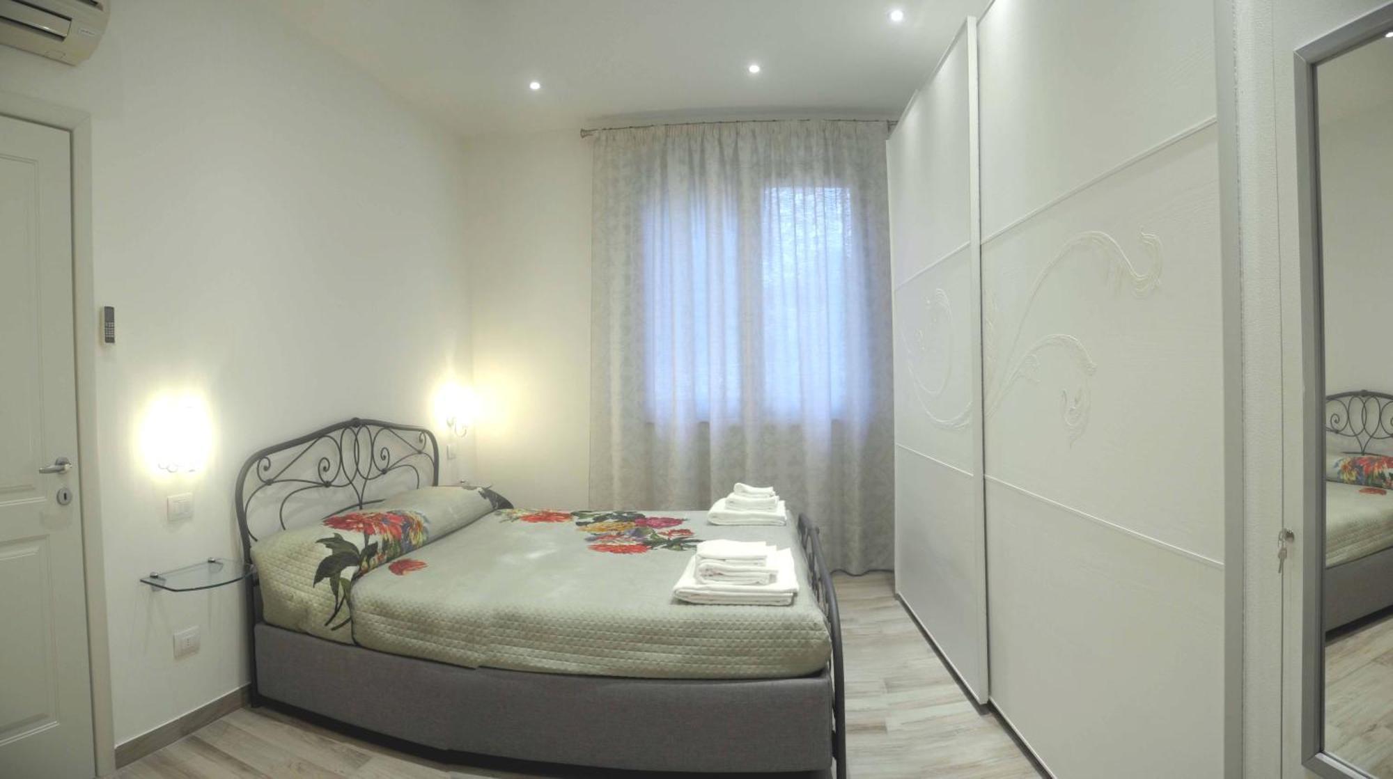 Roommo Santa Maria Novella ฟลอเรนซ์ ภายนอก รูปภาพ